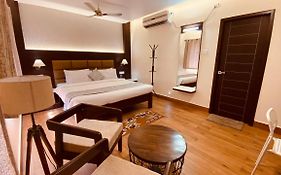 Le Shiv Executive Suite